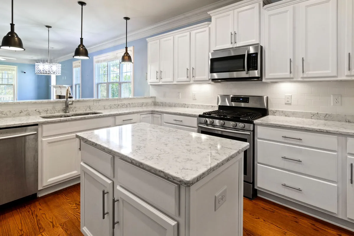 Filth & Squalor Cleanup in Lake Grove, NY